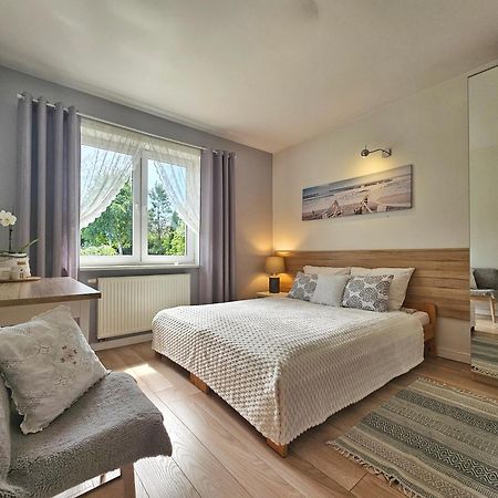 Apartament Garden- Parking, Ogrodek, Cicha Okolica Pruszcz Gdanski ภายนอก รูปภาพ